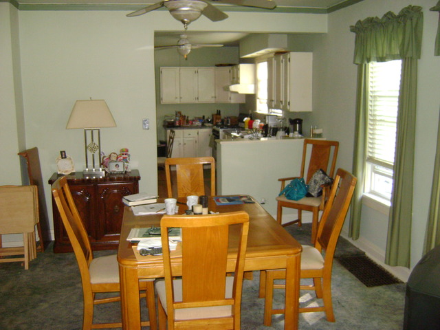 1673 Whitcomb Ave, Des Plaines, IL 60018 photo 6