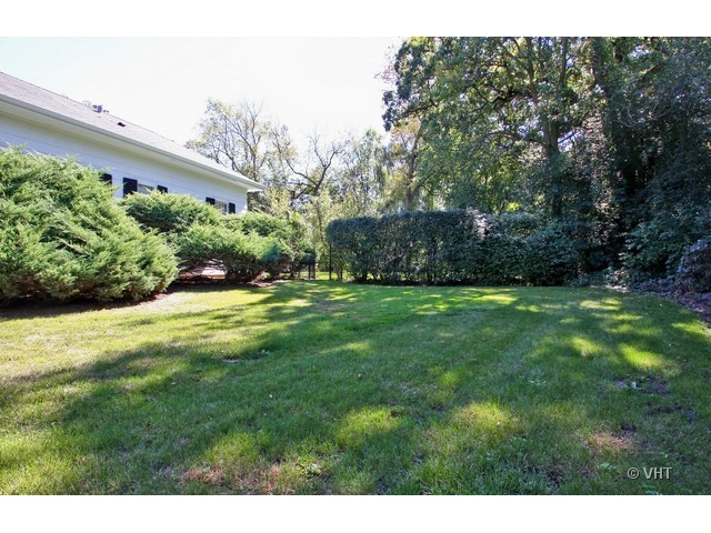 1375 Valley Rd, Bannockburn, IL 60015 photo 9