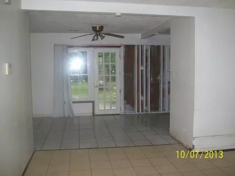 16319 St Louis Ave, Markham, IL 60428 photo 2