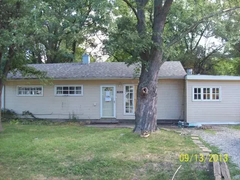 16319 St Louis Ave, Markham, IL 60428 photo 1