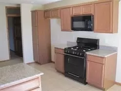 718 Ballymore Rd, Roscoe, IL 61073 photo 8
