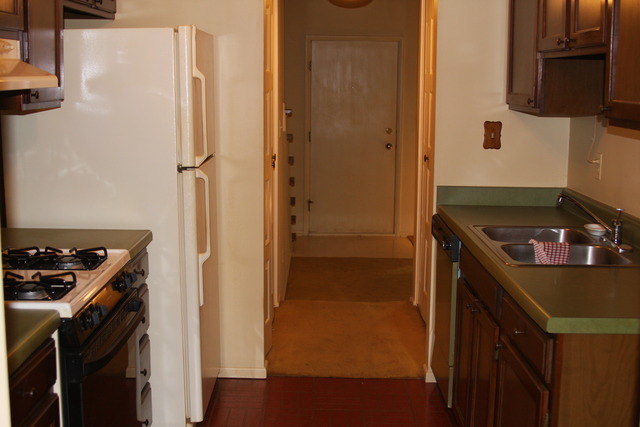 18 Cypress Square Pl, Elgin, IL 60123 photo 7