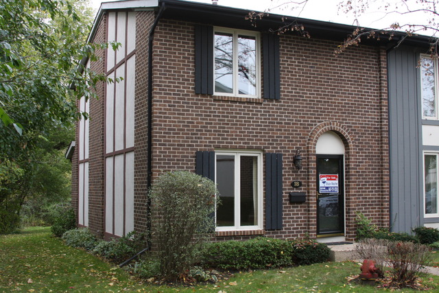 18 Cypress Square Pl, Elgin, IL 60123 photo 1