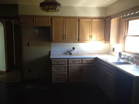 918 Cornell St, Ottawa, IL 61350 photo 4