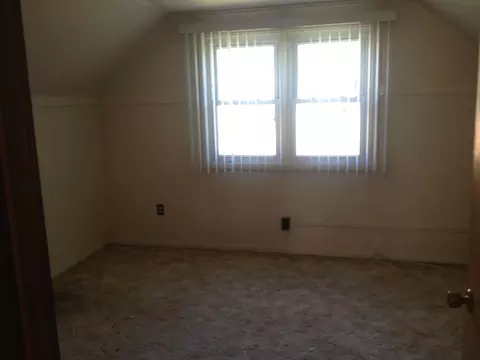 918 Cornell St, Ottawa, IL 61350 photo 6
