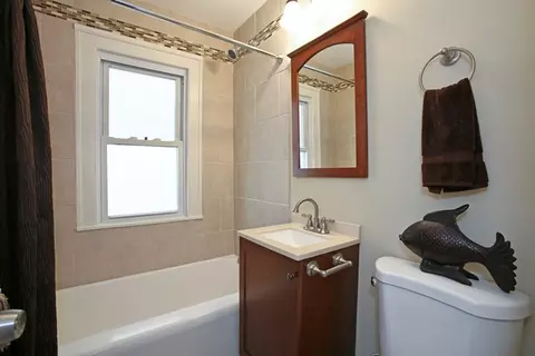 7039 40th Pl, Stickney, IL 60402 photo 5
