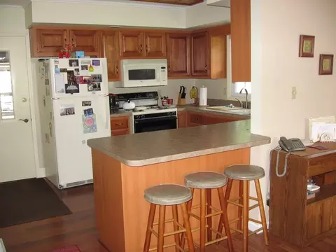 105 Valley View Dr, Seneca, IL 61360 photo 6