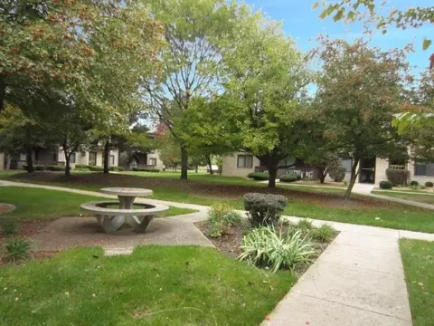 1117 E Division St #2D, Lockport, IL 60441 photo 14