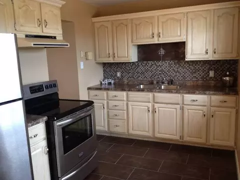 651 E Central Ave, Princeton, IL 61356 photo 7