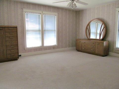 603 E 4th St, Long Point, IL 61333 photo 3