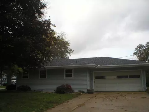 2405 Plum St, Peru, IL 61354 photo 14