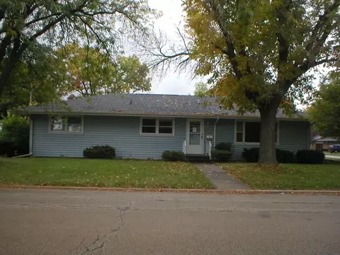 2405 Plum St, Peru, IL 61354 photo 12