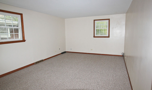 8697 Circle Dr, Brookfield, IL 60513 photo 13