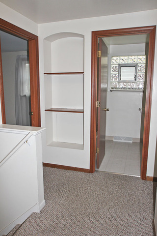 8697 Circle Dr, Brookfield, IL 60513 photo 9