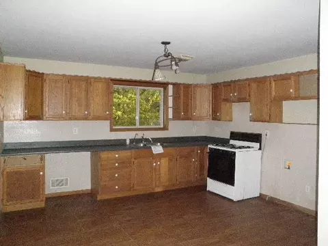 2873 N 2350th Rd, Seneca, IL 61360 photo 2