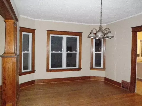 724 E Washington St, Morris, IL 60450 photo 5