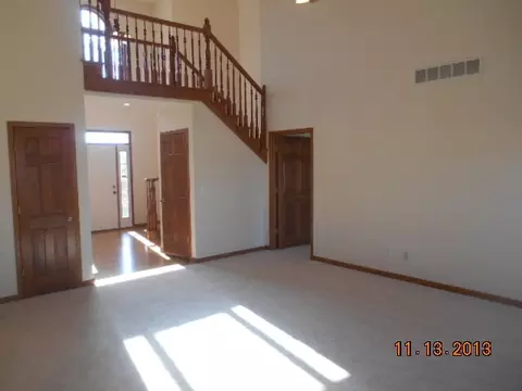 229 Par Five Dr, Dekalb, IL 60115 photo 2