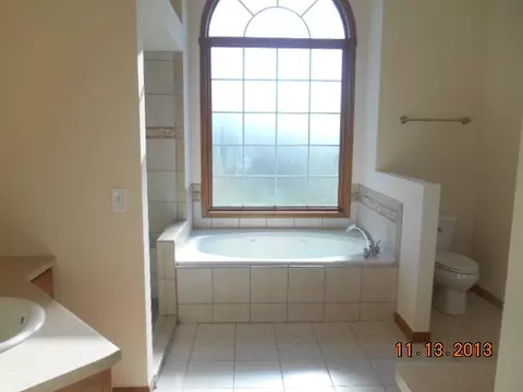 229 Par Five Dr, Dekalb, IL 60115 photo 8