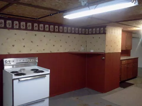 1728 Walnut St, Peru, IL 61354 photo 18