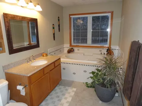 10914 Dublin Dr, Roscoe, IL 61073 photo 14