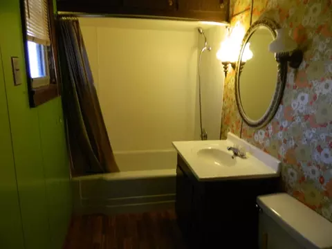 104 W Second St, Oglesby, IL 61348 photo 7