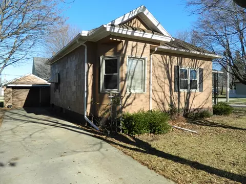 104 W Second St, Oglesby, IL 61348 photo 9