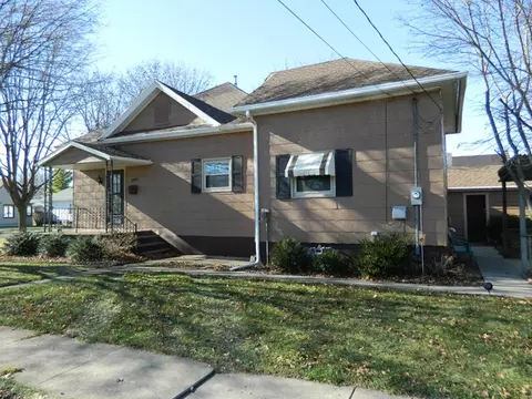 104 W Second St, Oglesby, IL 61348 photo 1
