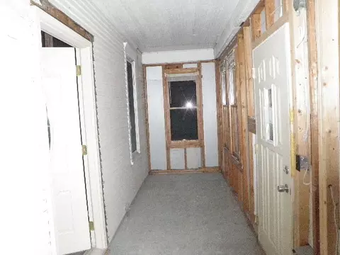 1818 12th St, Peru, IL 61354 photo 2