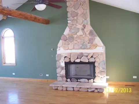 2707 W Wright Rd, Mchenry, IL 60050 photo 6