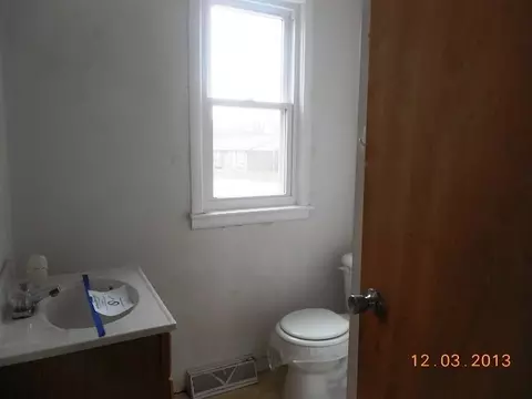 396 S Wall St, Kankakee, IL 60901 photo 6