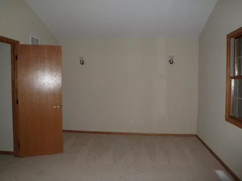 4780 E Grinter Rd, Gardner, IL 60424 photo 11