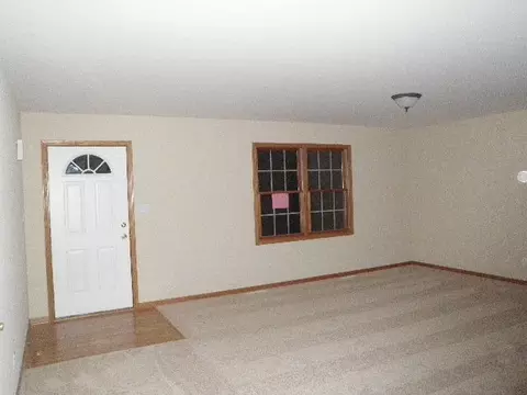 4780 E Grinter Rd, Gardner, IL 60424 photo 4
