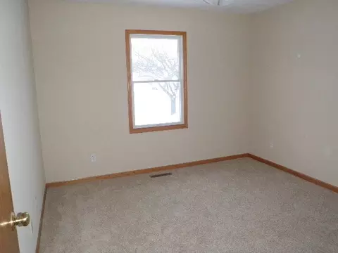 1640 Edgewater Dr, Morris, IL 60450 photo 5
