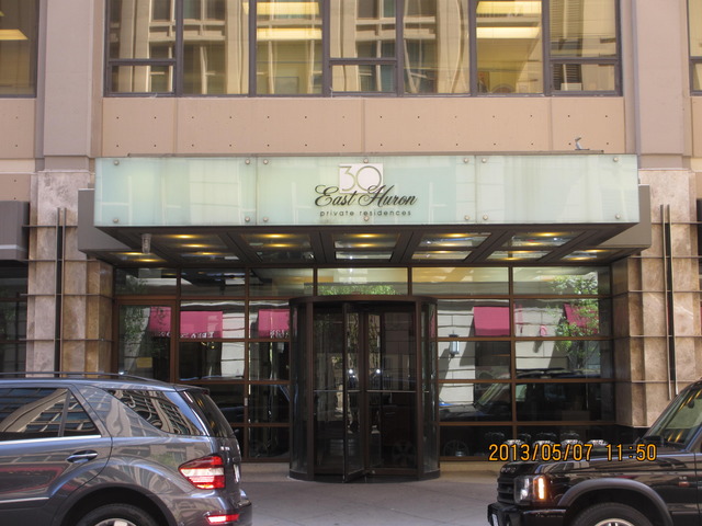 30 E Huron St #2001, Chicago, IL 60611 photo 1