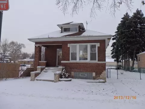 2208 E 93rd St, Chicago, IL 60617 photo 1