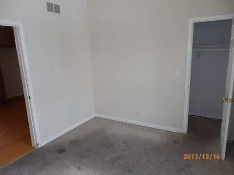2208 E 93rd St, Chicago, IL 60617 photo 10