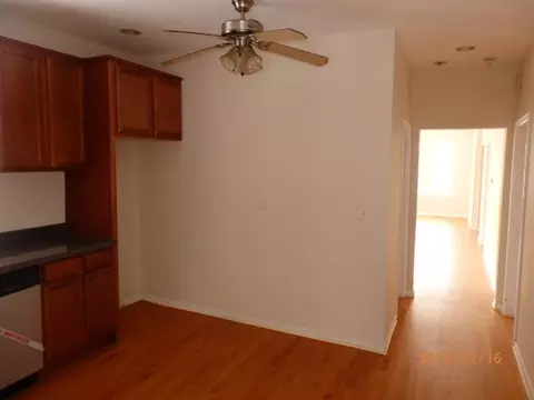 2208 E 93rd St, Chicago, IL 60617 photo 7