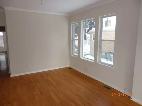 2208 E 93rd St, Chicago, IL 60617 photo 4