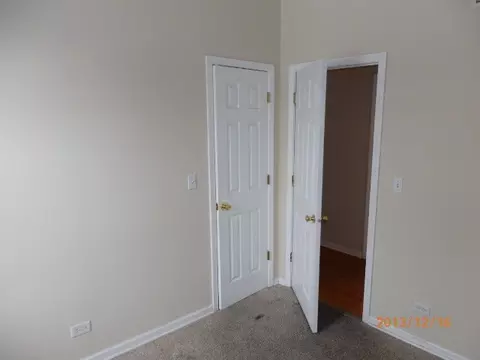 2208 E 93rd St, Chicago, IL 60617 photo 9
