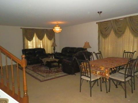 24113 Fox Creek Ct, Plainfield, IL 60586 photo 2