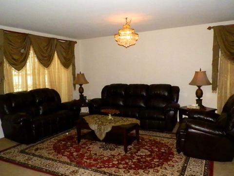 24113 Fox Creek Ct, Plainfield, IL 60586 photo 3