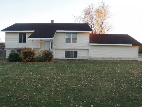 201 Scott Dr, Dwight, IL 60420 photo 1