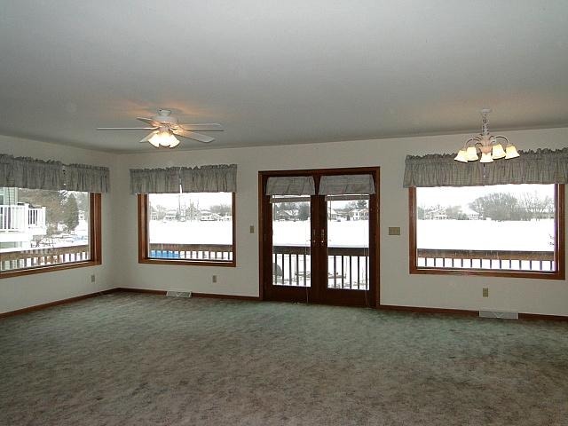 157 Riverside Dr, Waterford, WI 53185 photo 3