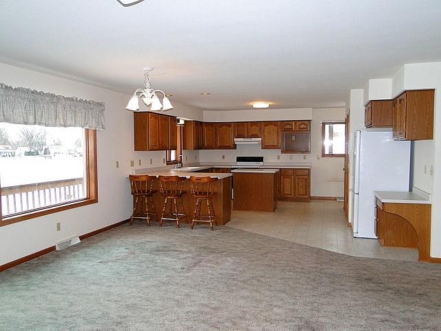 157 Riverside Dr, Waterford, WI 53185 photo 5