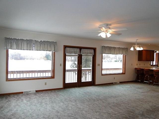 157 Riverside Dr, Waterford, WI 53185 photo 4