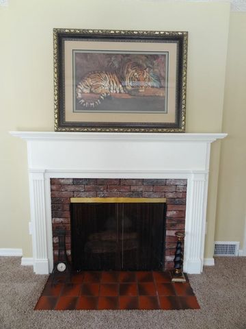 1052 S 4th St, Aurora, IL 60505 photo 7