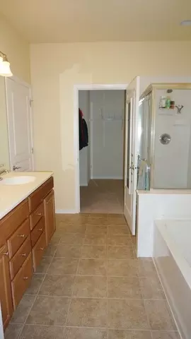 2824 Beacon Pt, Elgin, IL 60124 photo 12