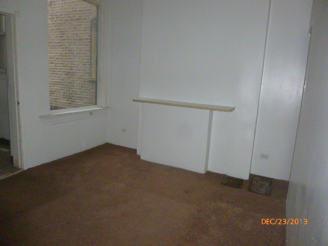 755 E 41st St, Chicago, IL 60653 photo 3