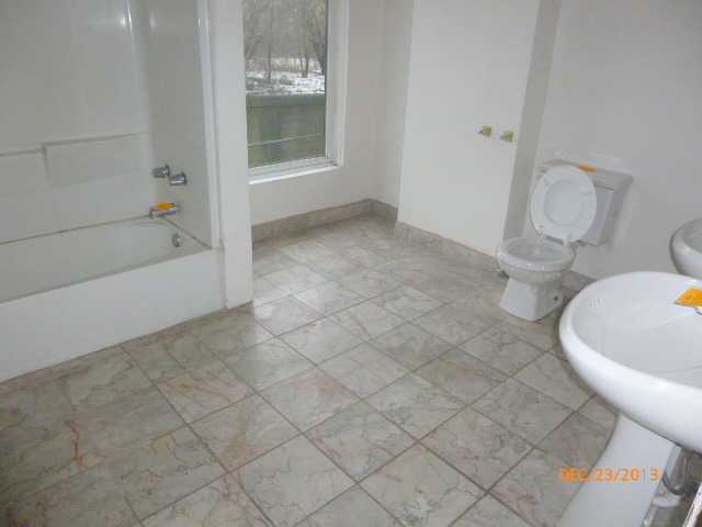 755 E 41st St, Chicago, IL 60653 photo 16