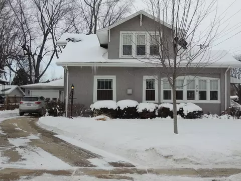 2501 7th St, Peru, IL 61354 photo 1